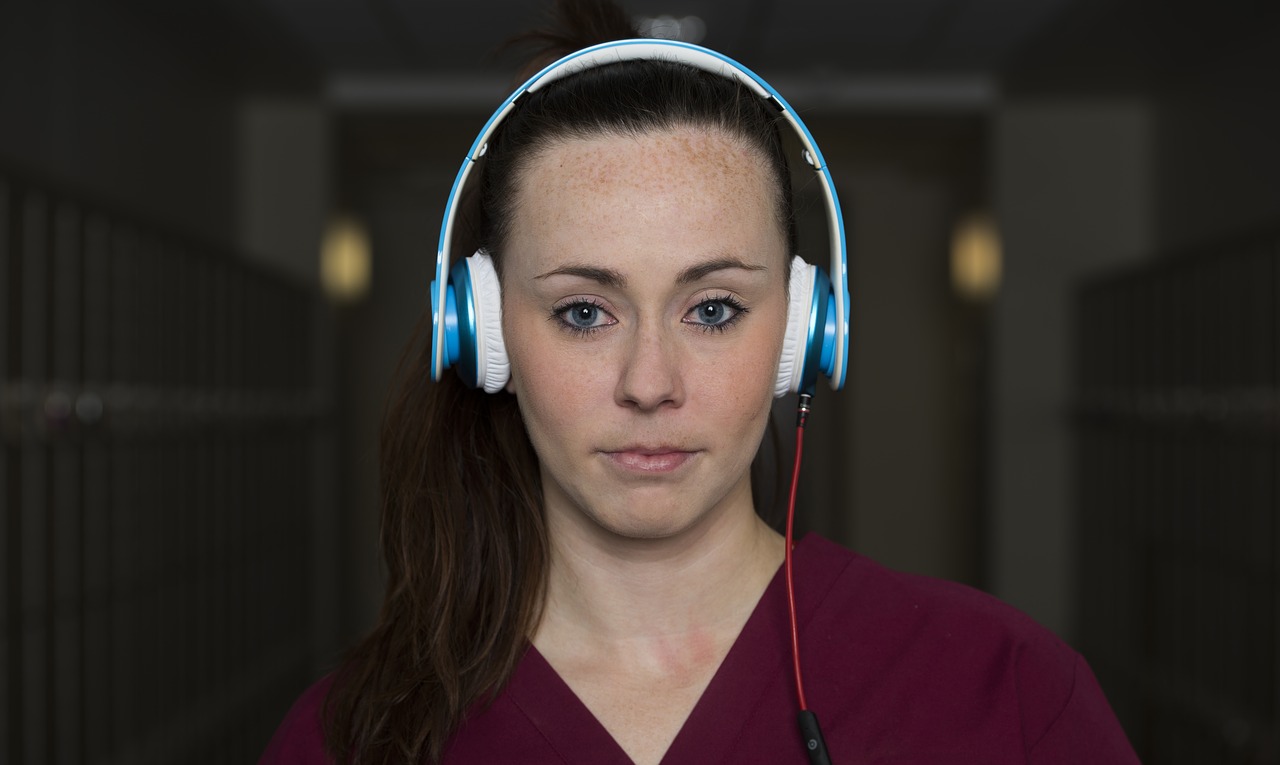 Image - female student beats headphones