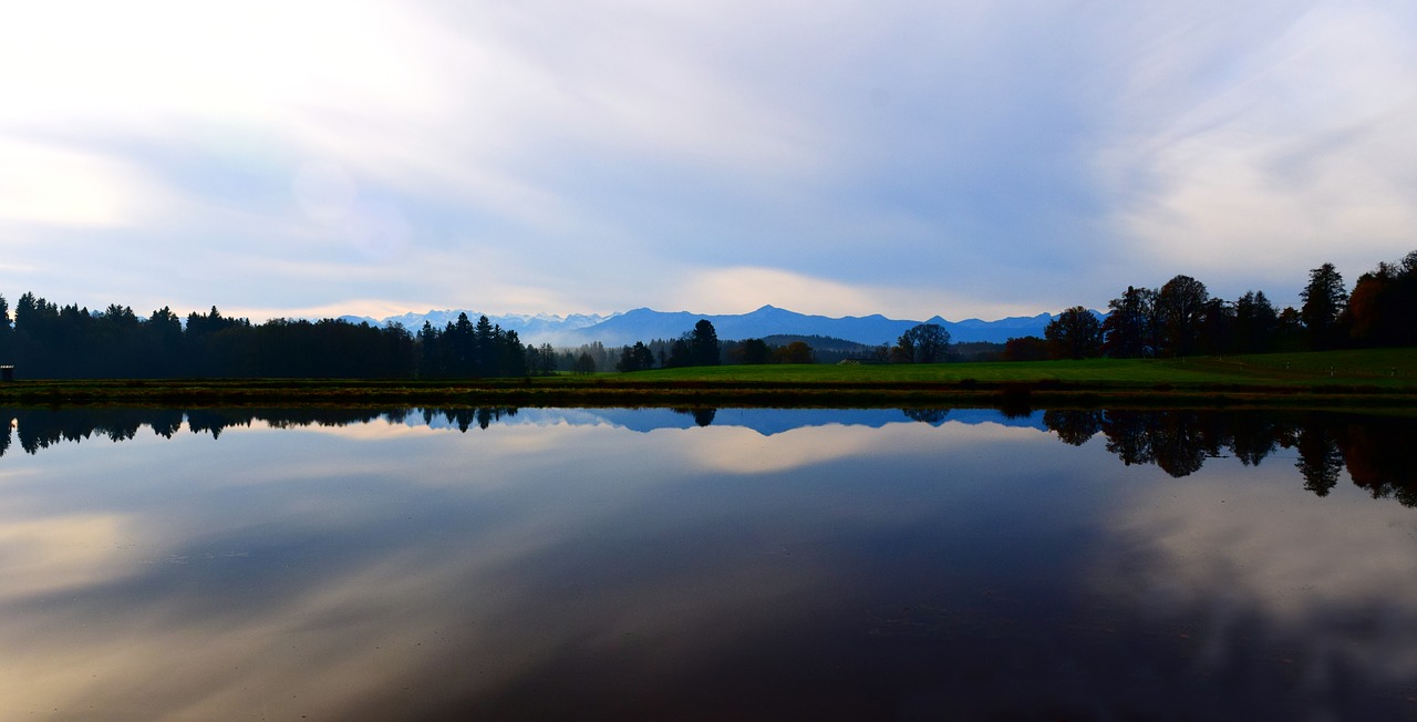 Image - horizon mountains sky clouds