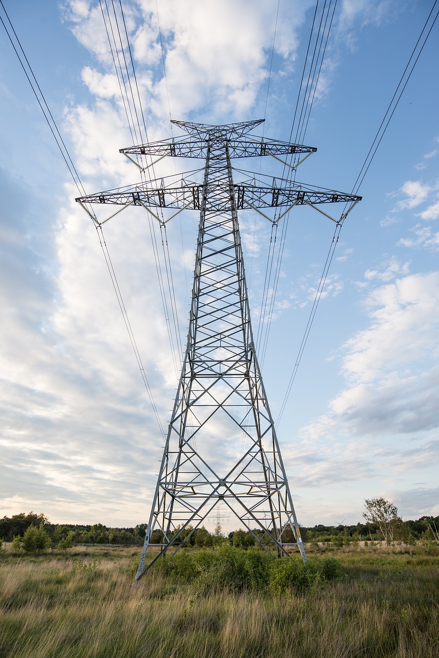 Image - electricity pole pylon wires cable