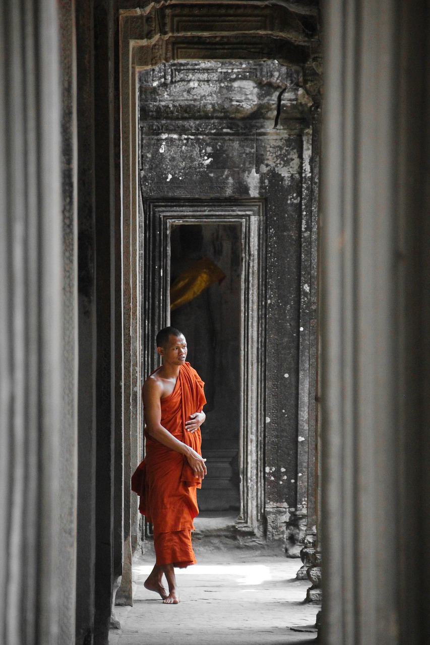 Image - cambodia monk angkor wat asia