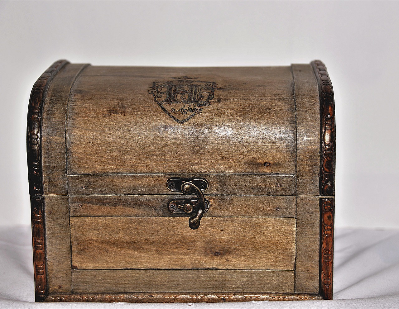 Image - treasure chest wood chest