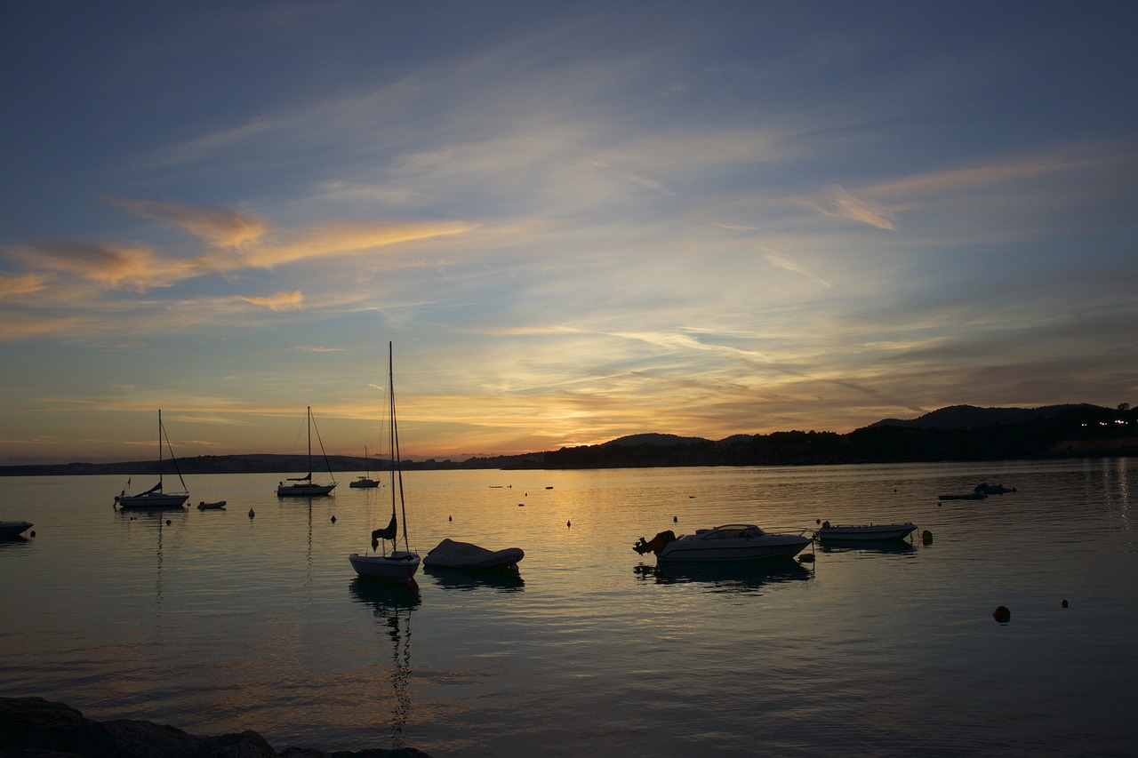 Image - sea spain majorca boat sunset