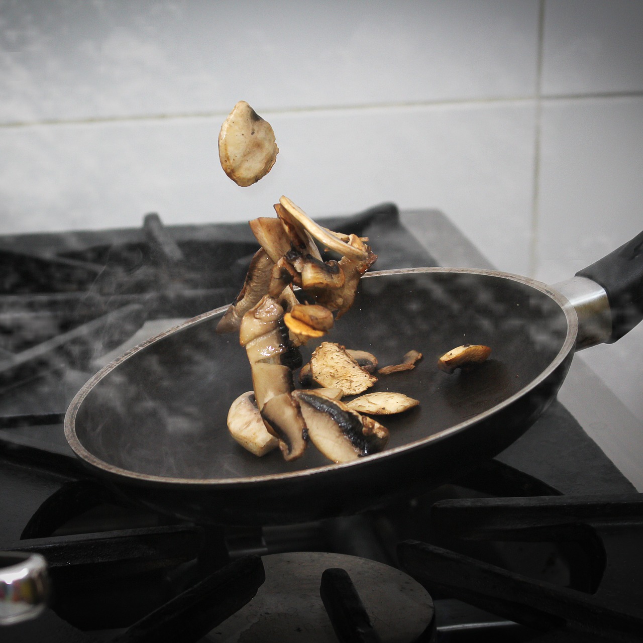 Image - mushroom food frying