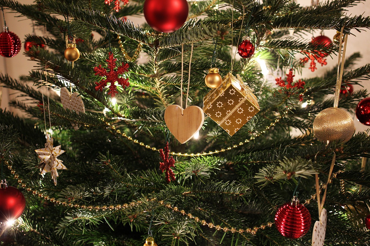 Image - christmas tree decorations