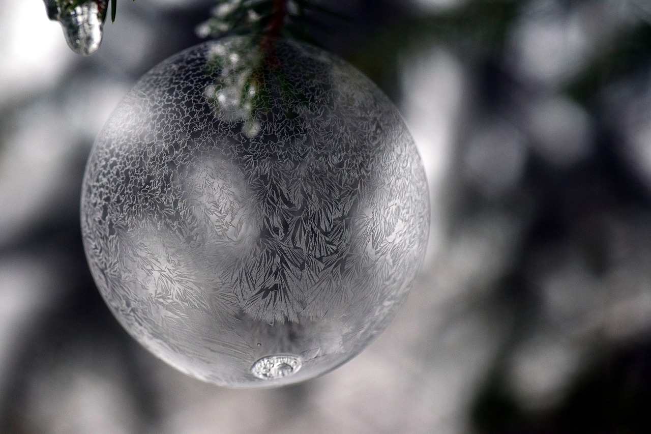 Image - ball ice ball frosty frozen