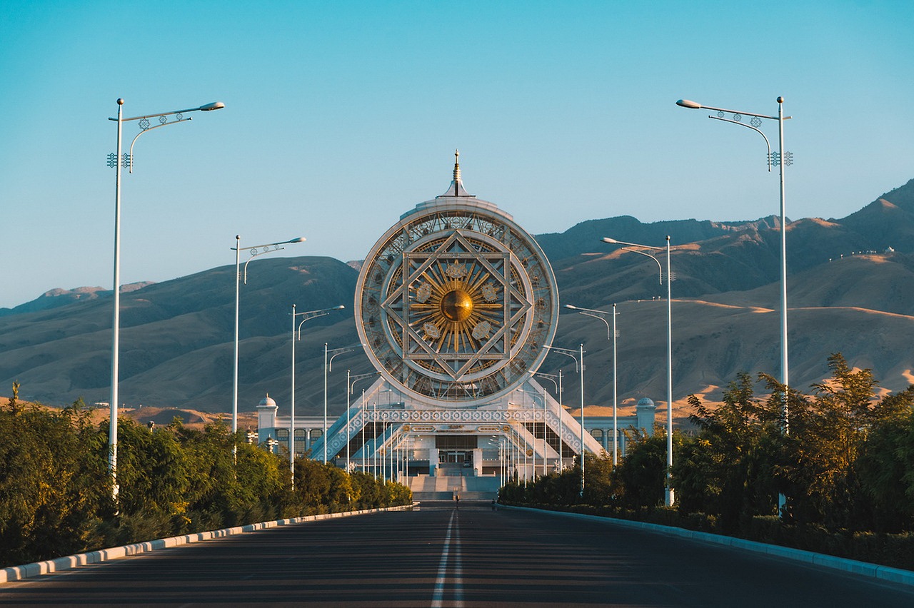 Image - road avenue city path