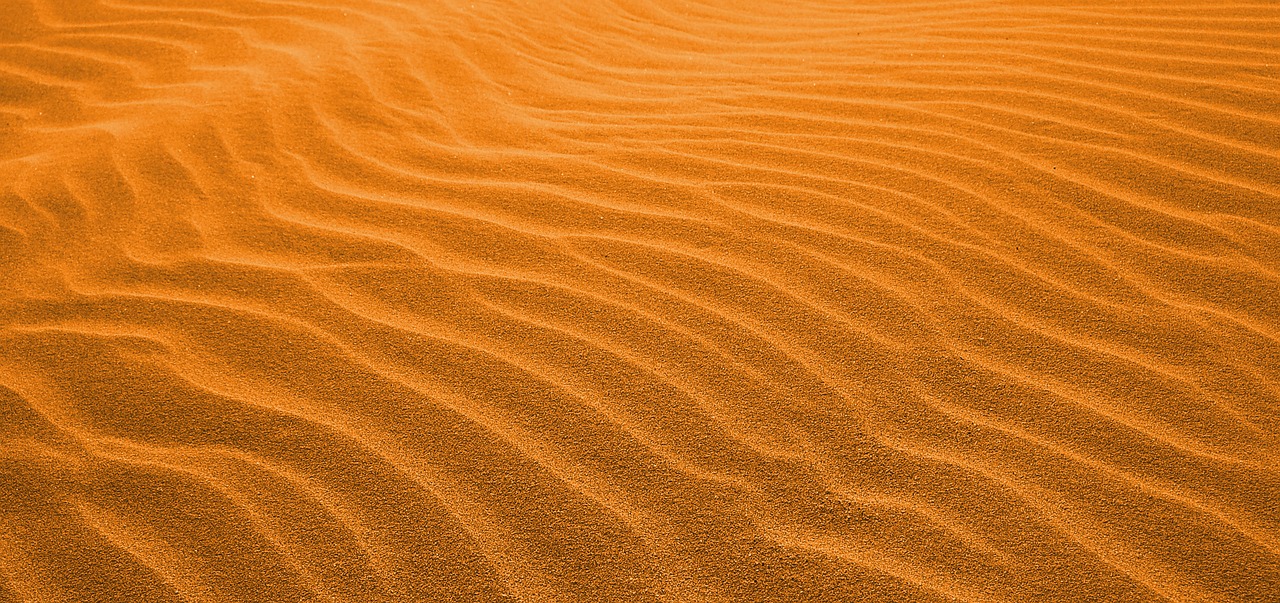 Image - desert sand red orange yellow