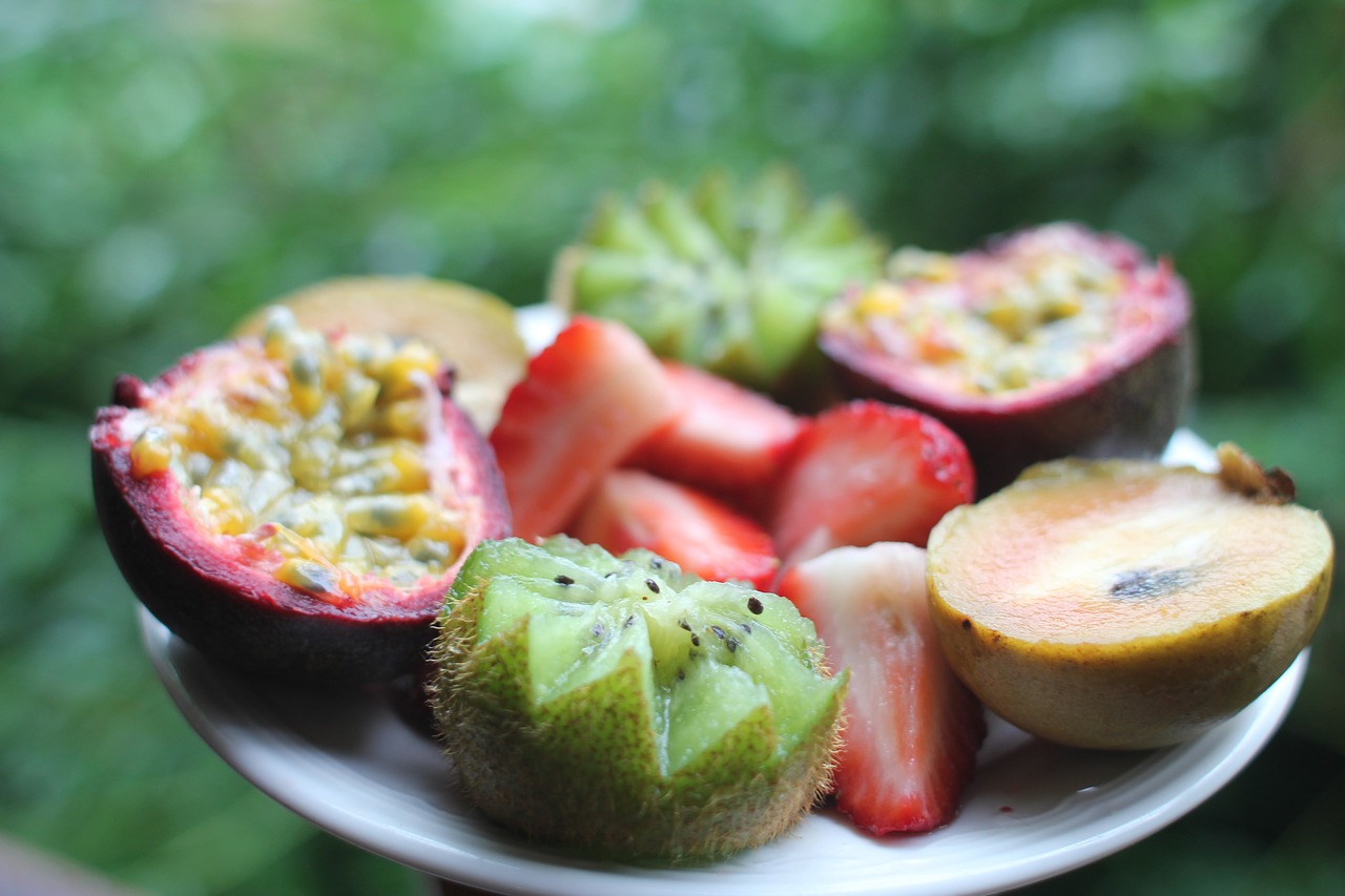 Image - fruit kiwi passion fruit