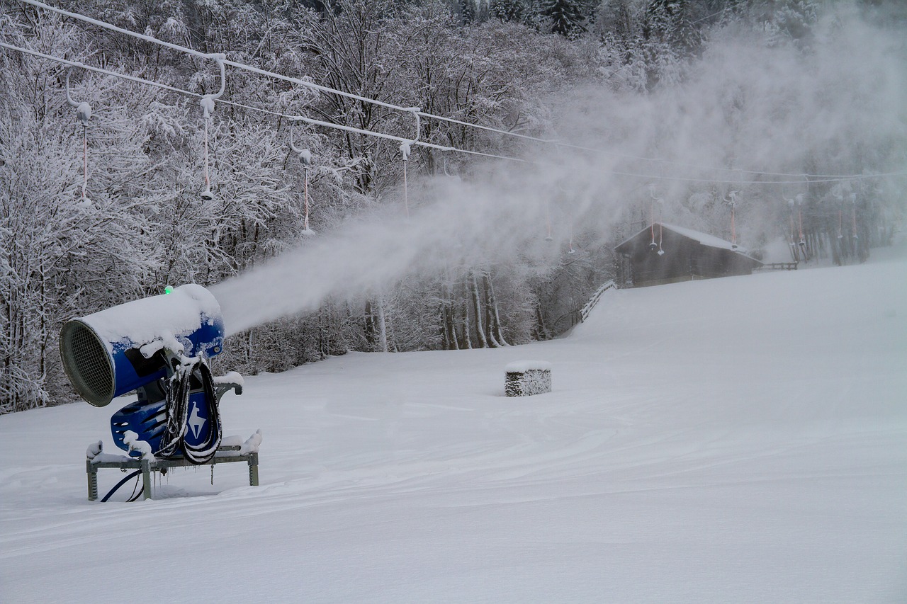 Image - winter snow cannon snowmaking