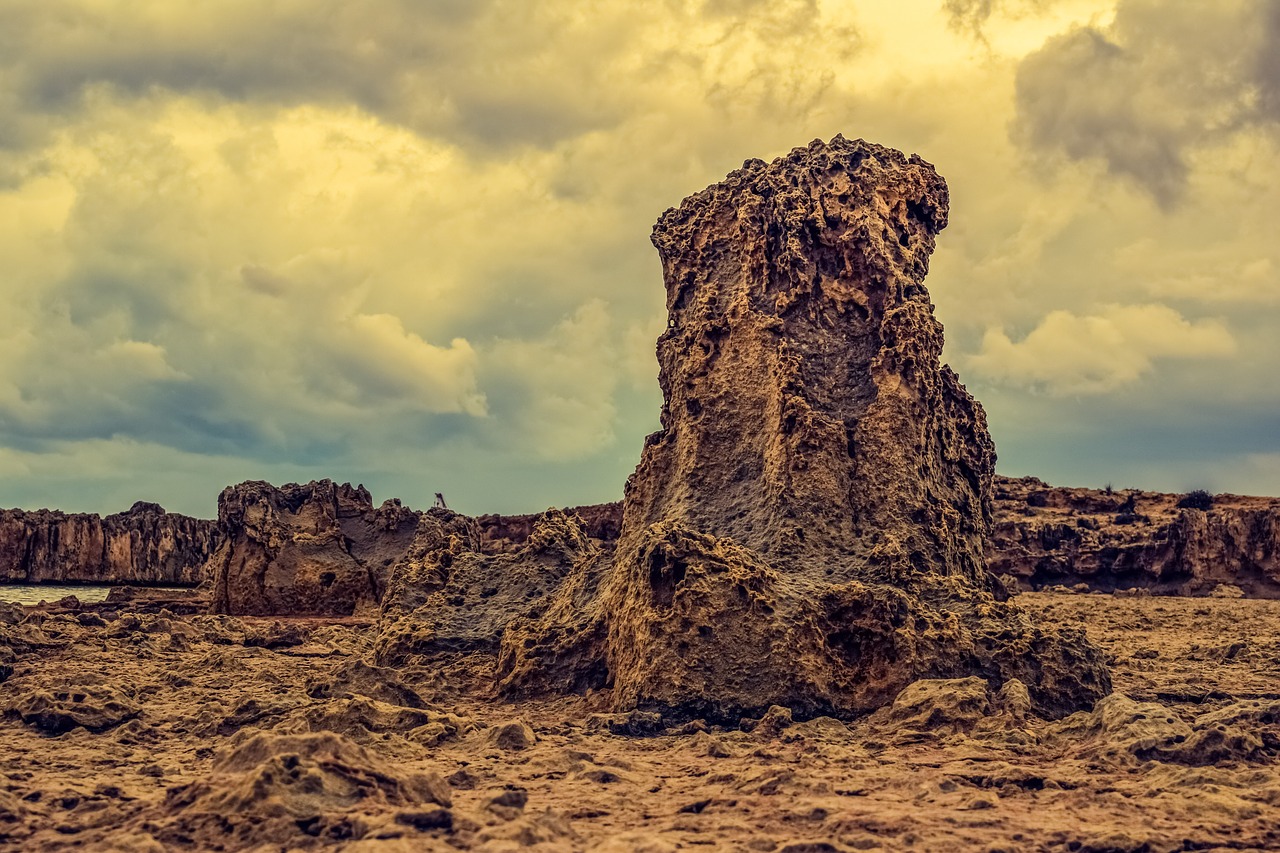 Image - rock wilderness rough terrain