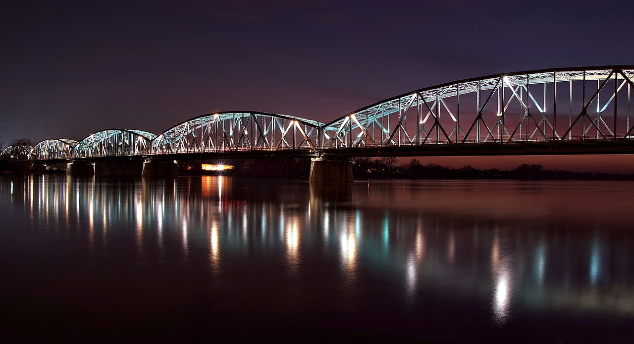 Image - bridge toruń wisla night