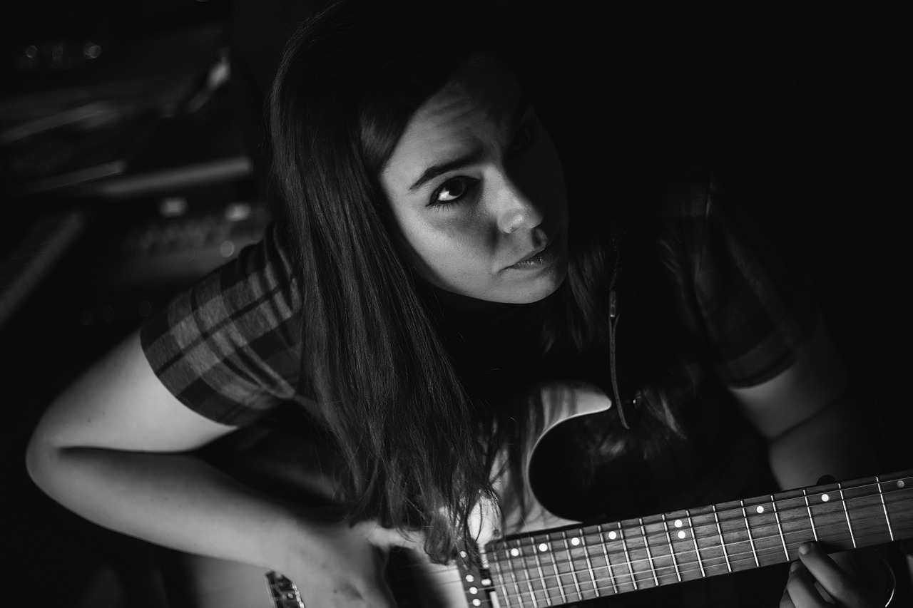 Image - woman guitar music female musician