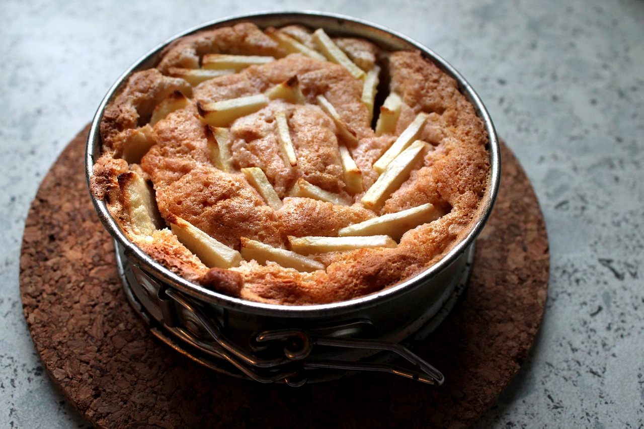 Image - cake apple apple cake food bowl