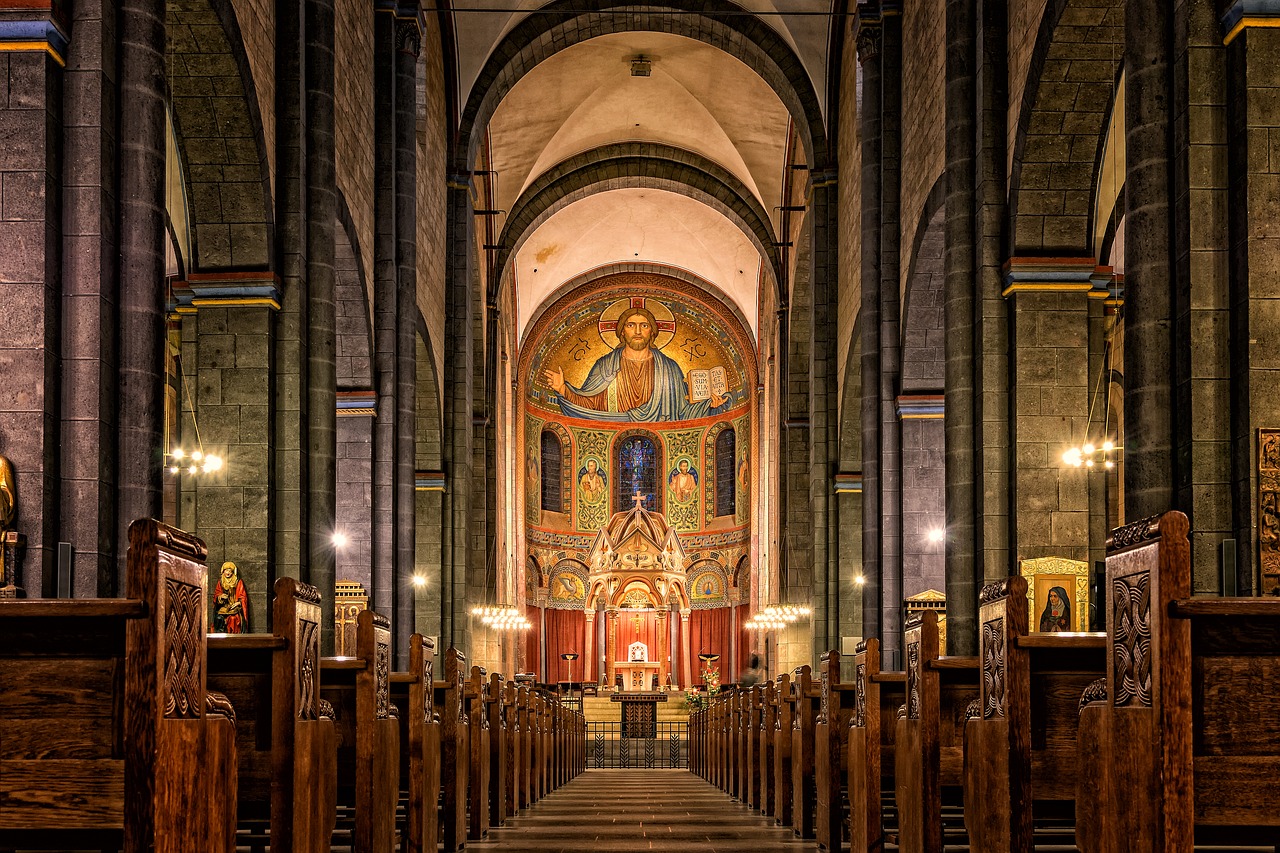 Image - church dom house of worship altar