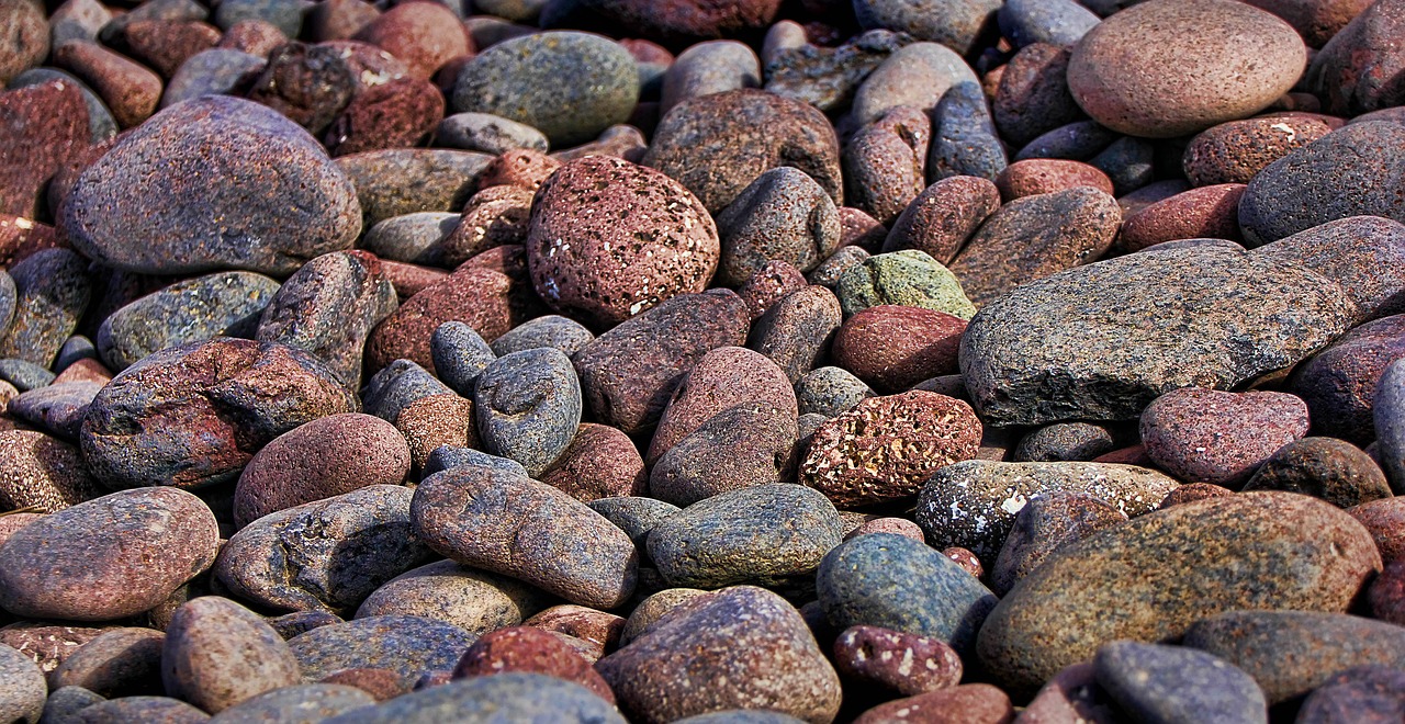 Image - stone pebble lanzarote beach lava