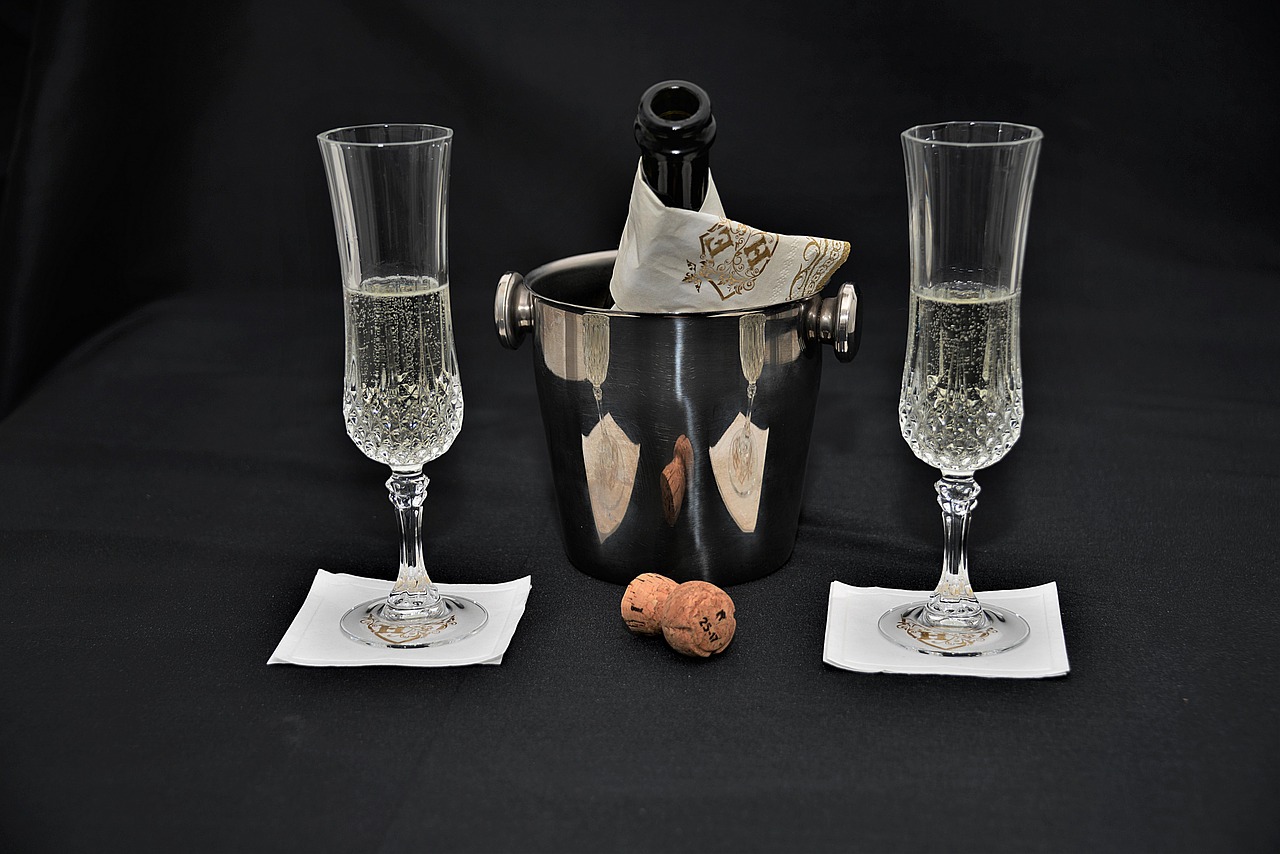 Image - champagne cork champagne glasses