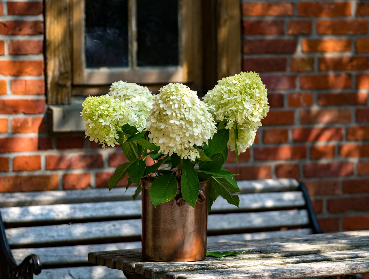 Image - flowers table decoration wood