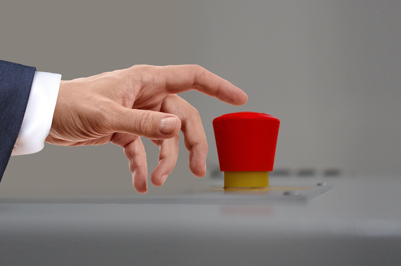 Image - war nuclear war red button finger