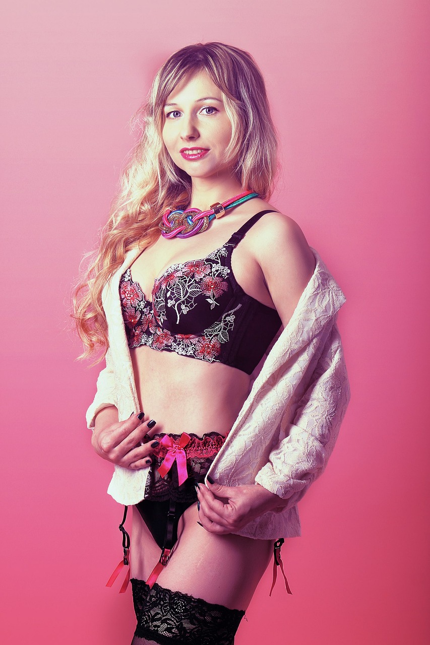 Image - woman girl young lovely fashion