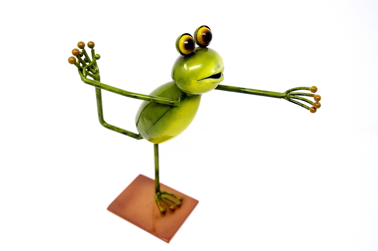 Image - frog metal figure gymnastics funny