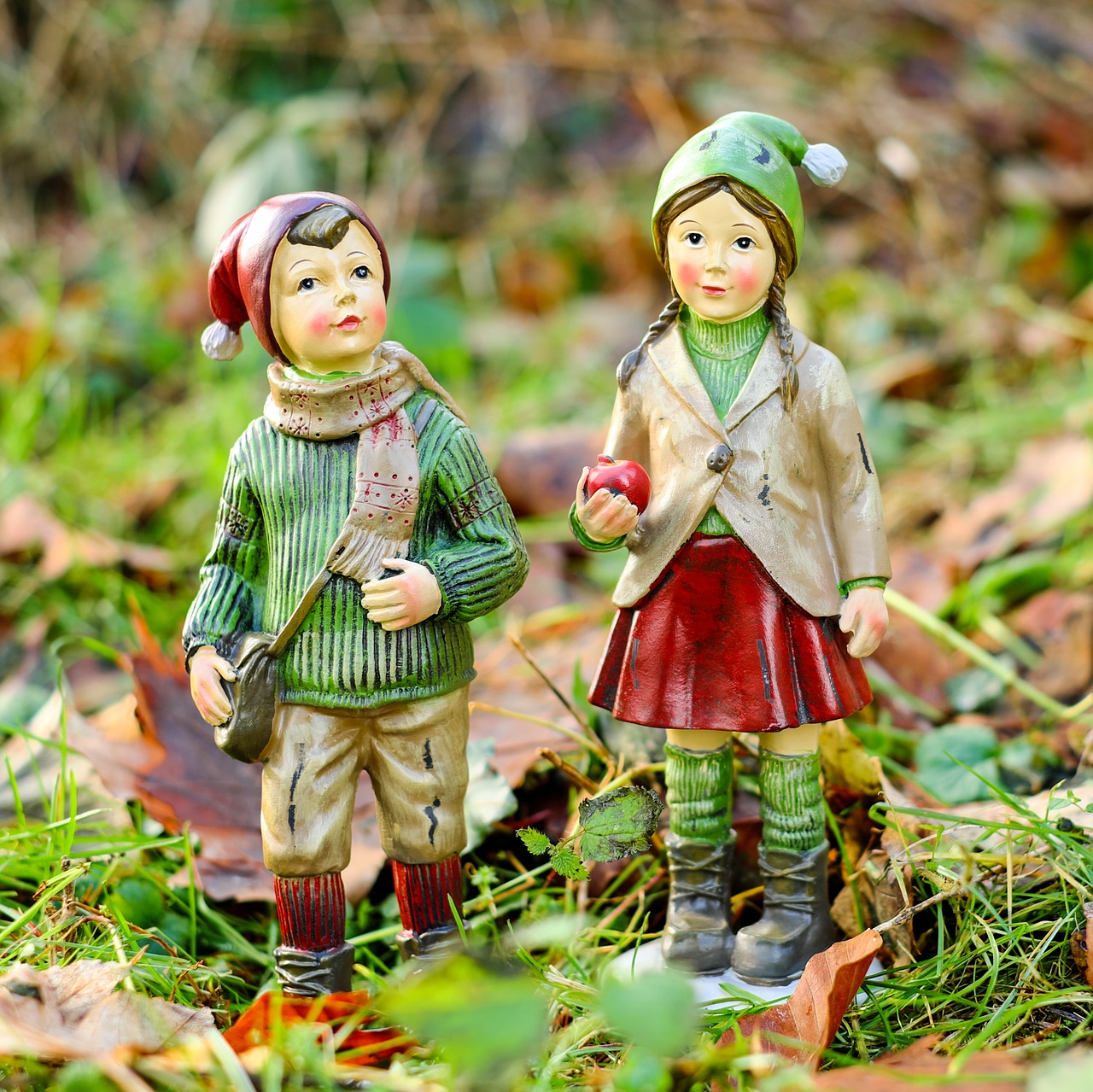 Image - children boy girl run forest