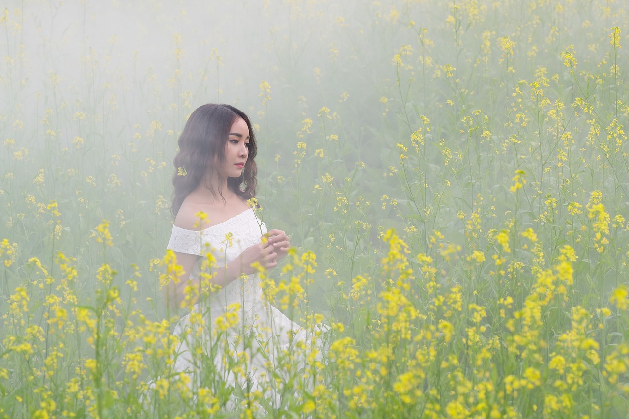 Image - portrait flower reform girl yellow