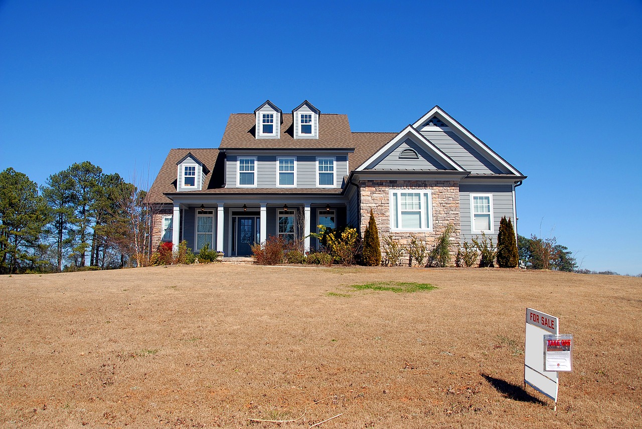 Image - house family suburb lawn for sale