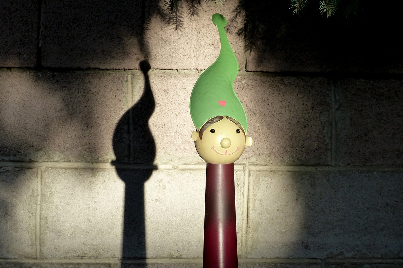 Image - background wall dwarf shadow