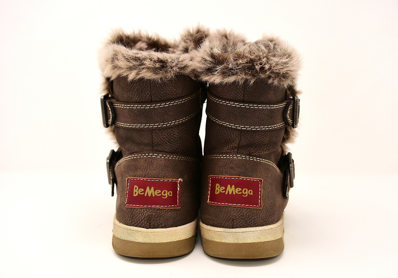 Image - winter boots boots winter shoes fur