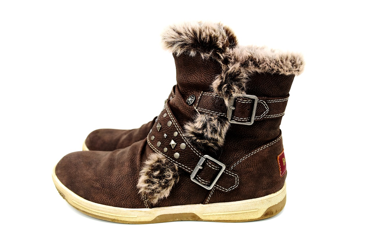 Image - winter boots boots winter shoes fur