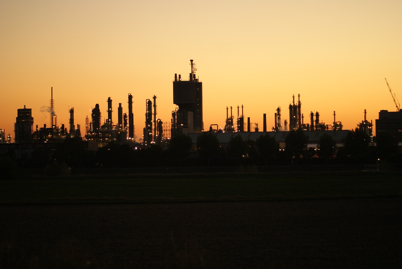 Image - sunset skyline industry