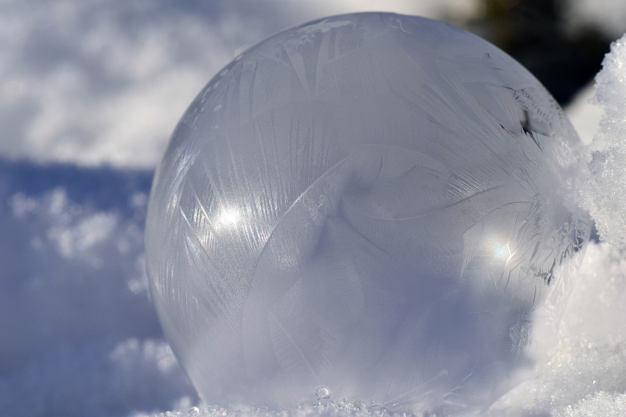 Image - soap bubble frosted bubble cold