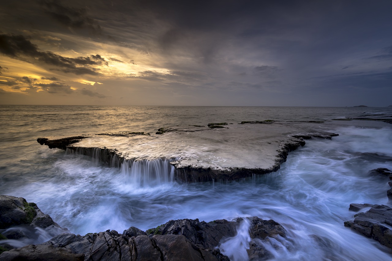 Image - the sea the waterfall ocean waves