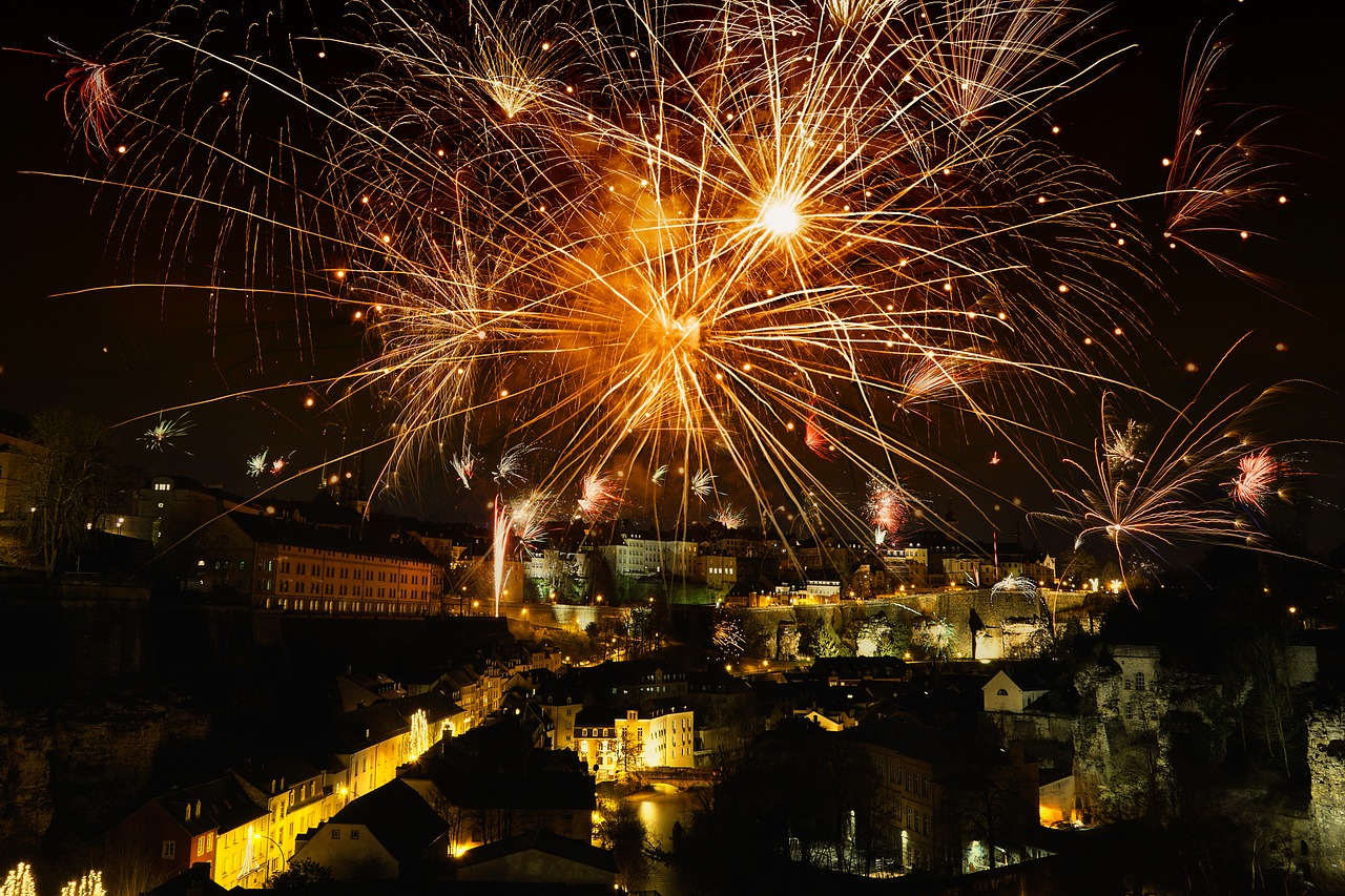 Image - fireworks rocket new year s day