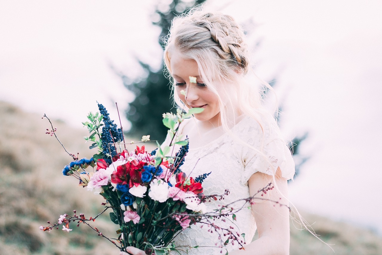 Image - beautiful nature flower girl