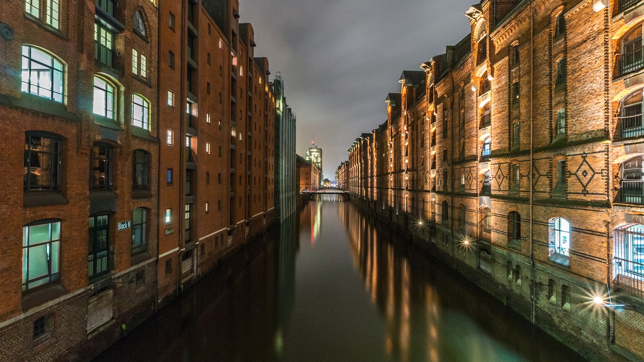 Image - architecture city channel travel