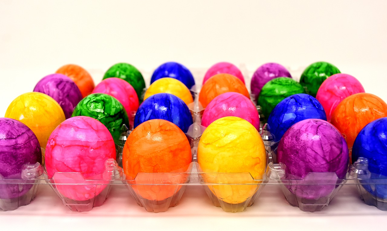 Image - bread eggs easter eggs colored