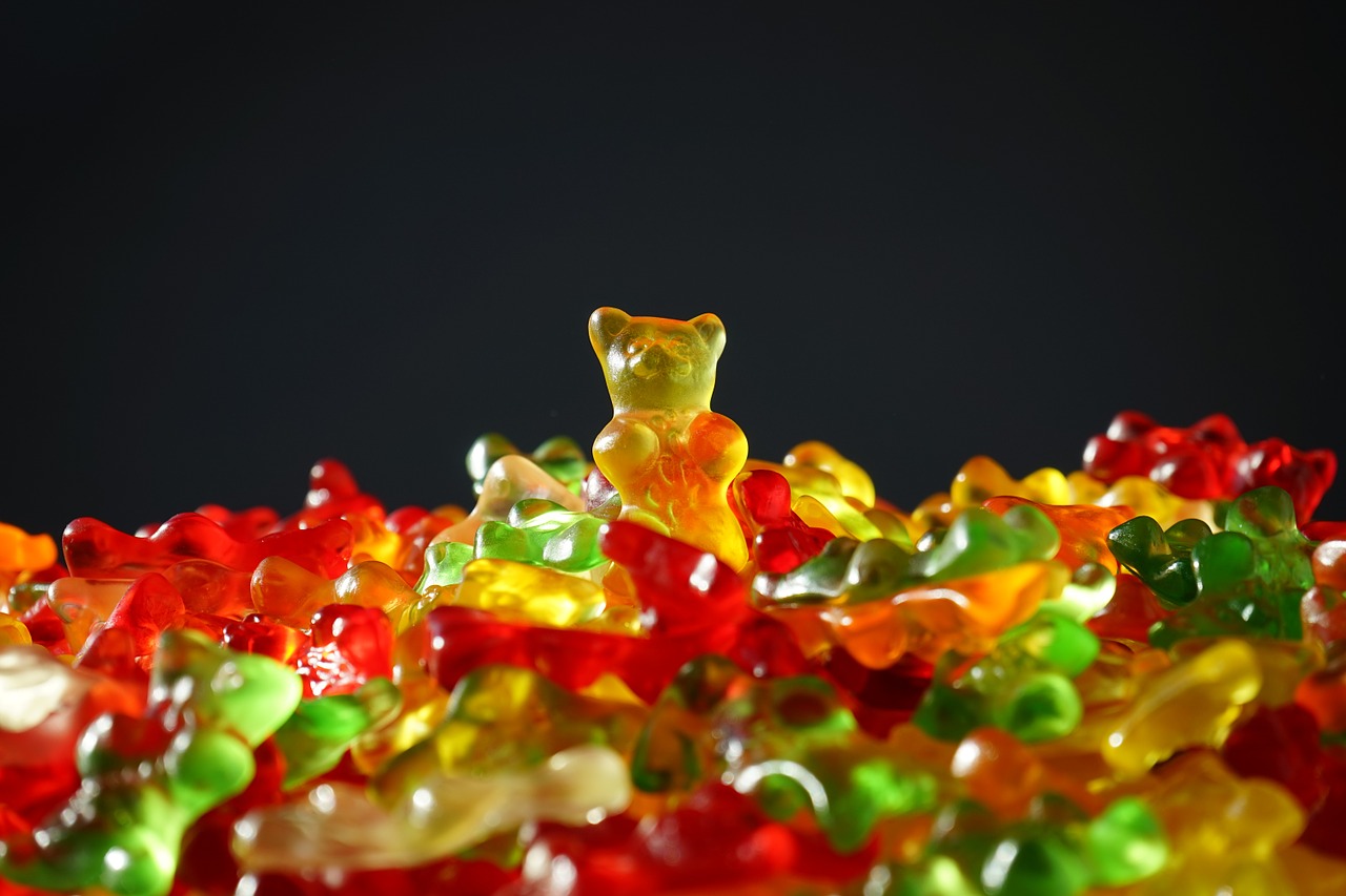 Image - gold bear gummi bears bear yellow