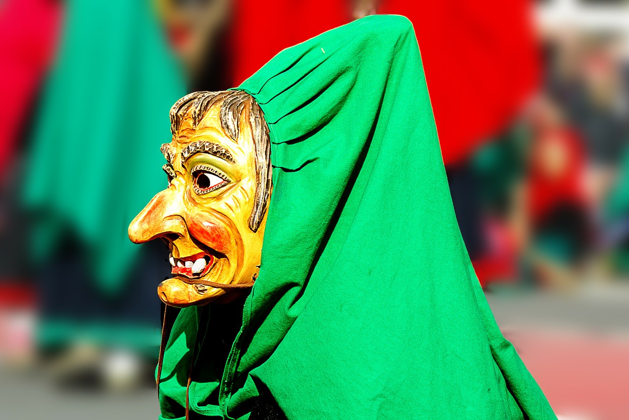 Image - carnival the witch mask colorful