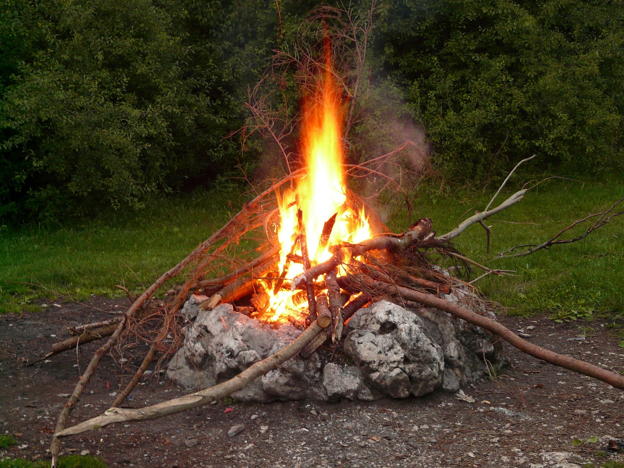 Image - fire campfire flame burn embers