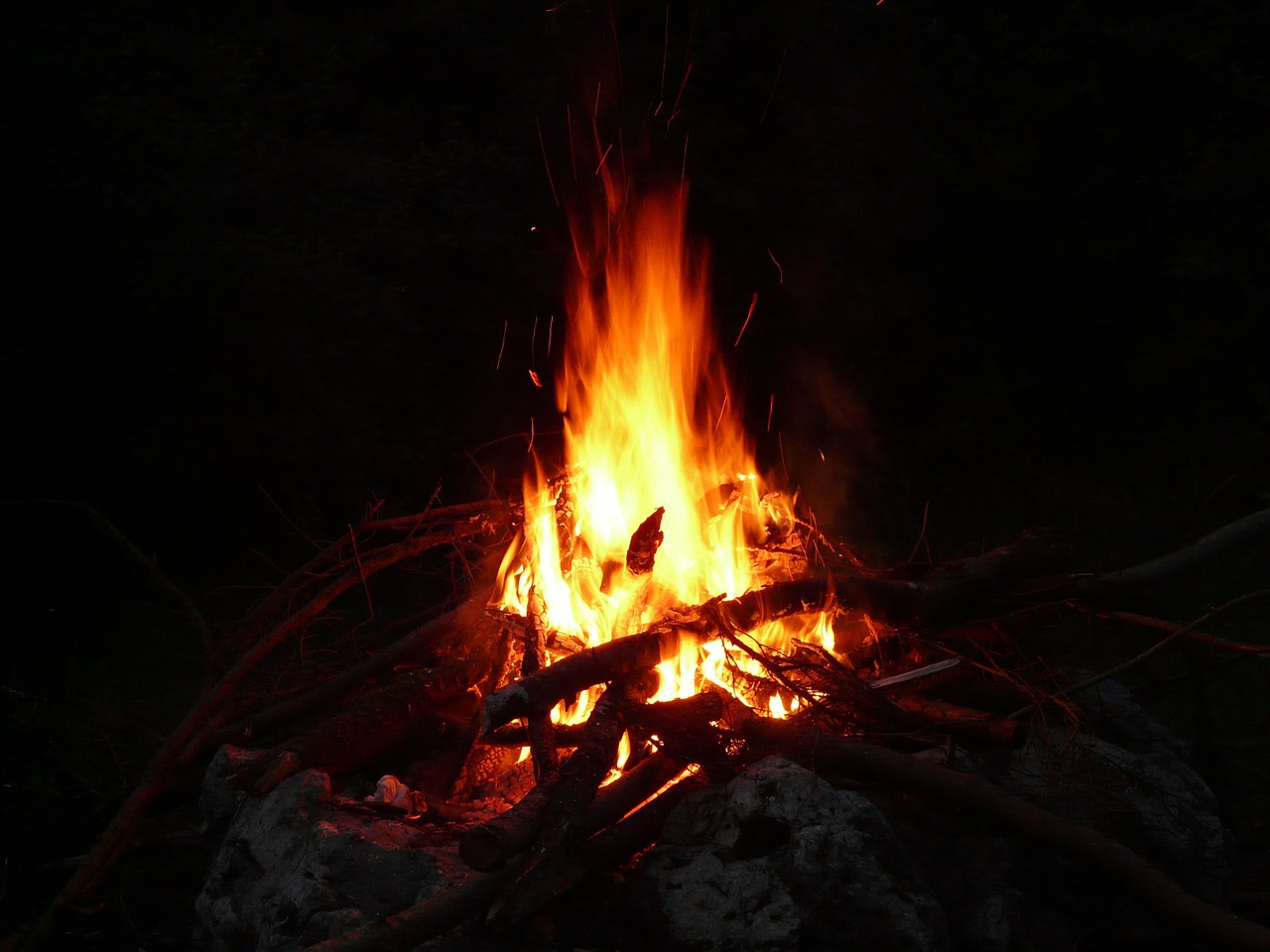 Image - fire campfire flame burn embers