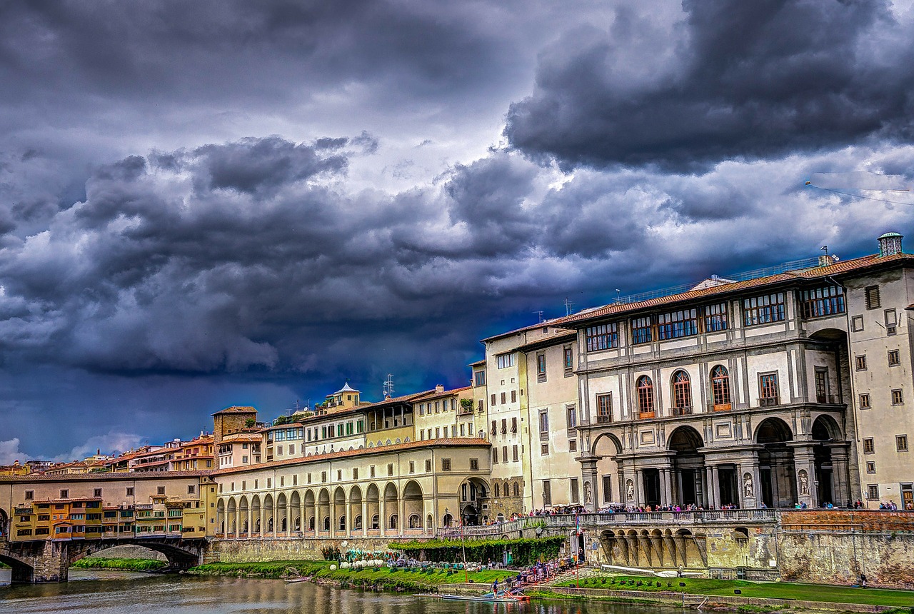 Image - florence ponte vecchio italy clouds