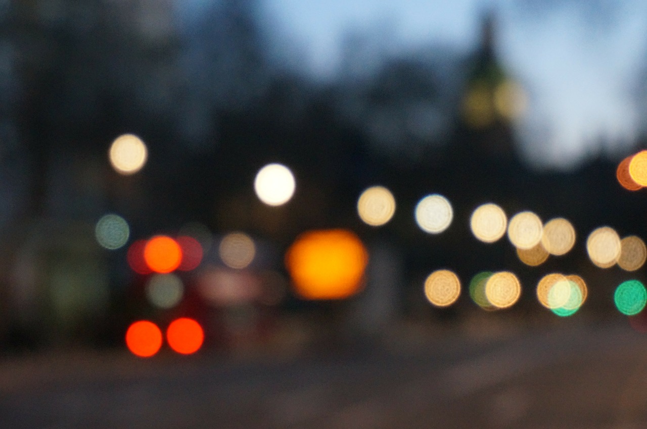 Image - bokeh city lights lanterns