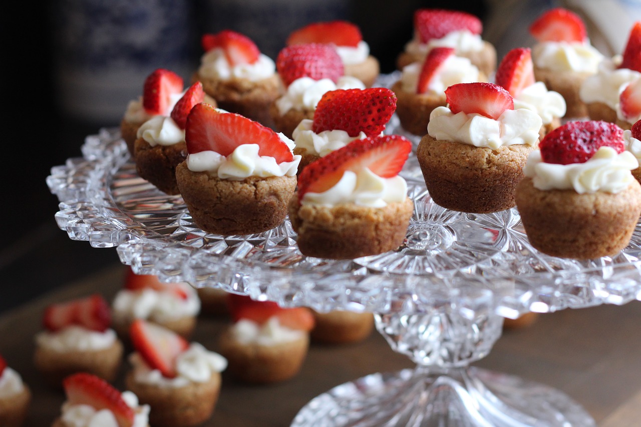 Image - dessert strawberry tart berry