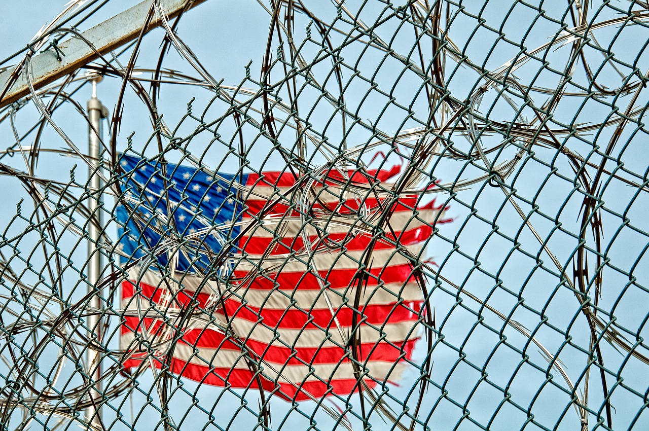 Image - prison jail detention fence wire