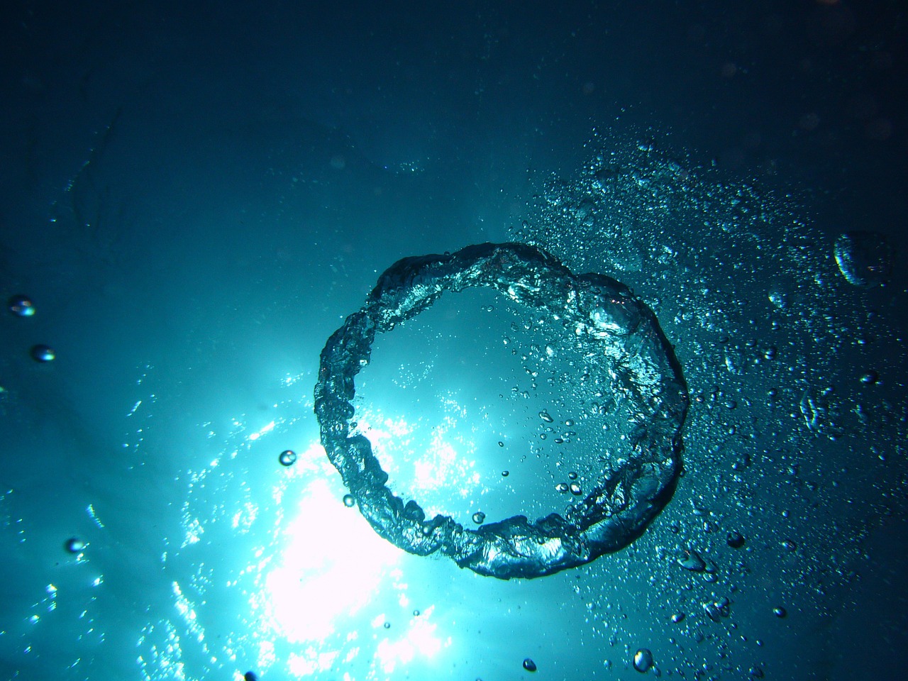 Image - diving air oxygen kringel air ring