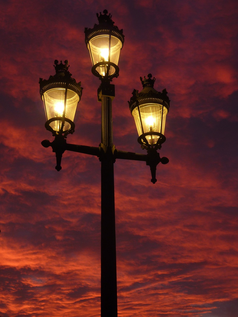 Image - street lamp lantern afterglow light