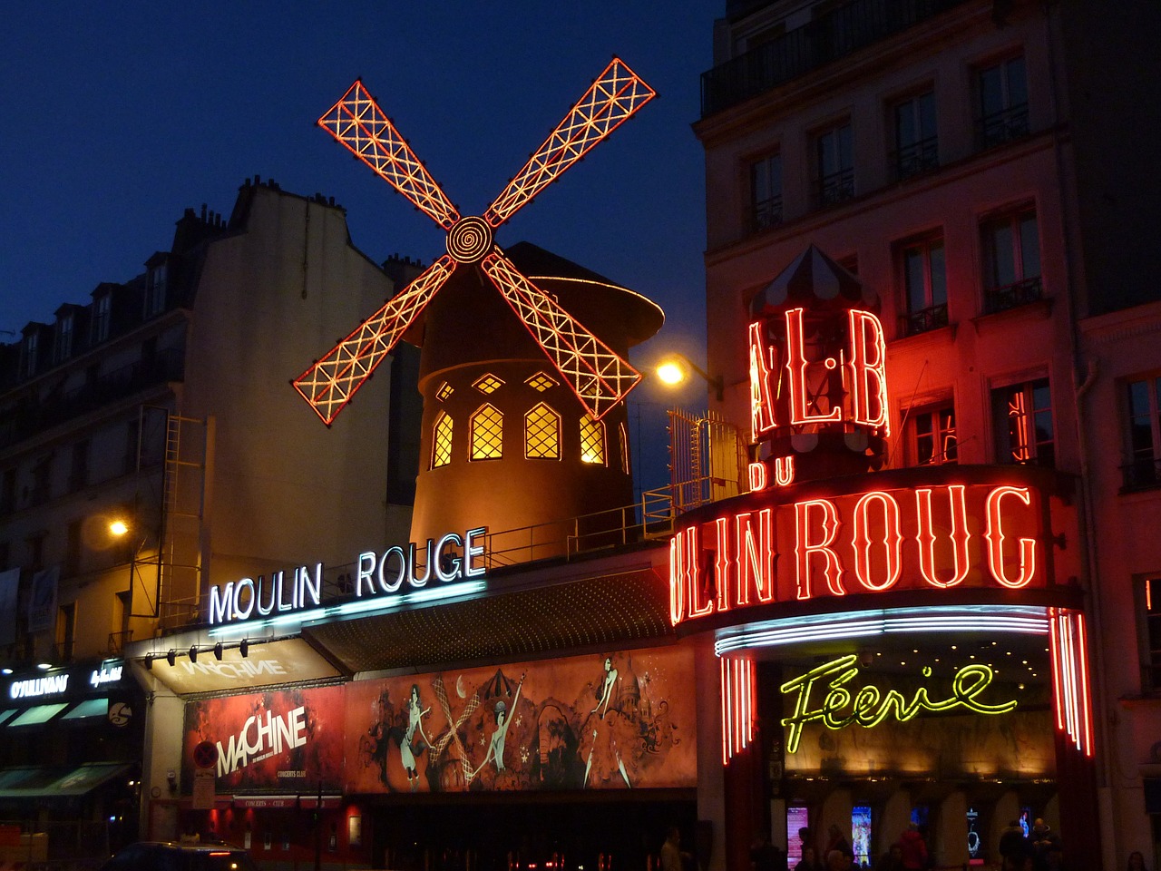 Image - moulin rouge paris red mill