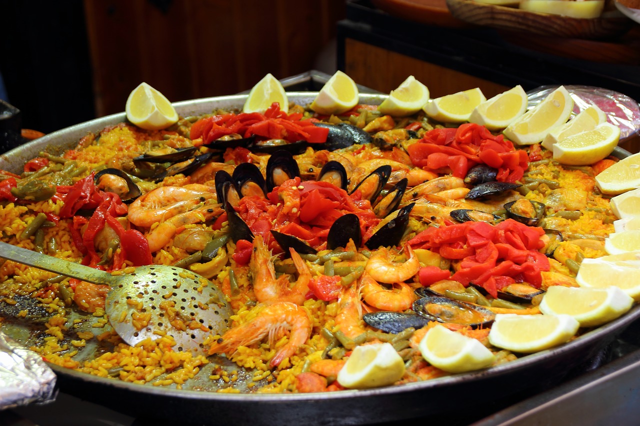 Image - paella rice scampi lemons spain