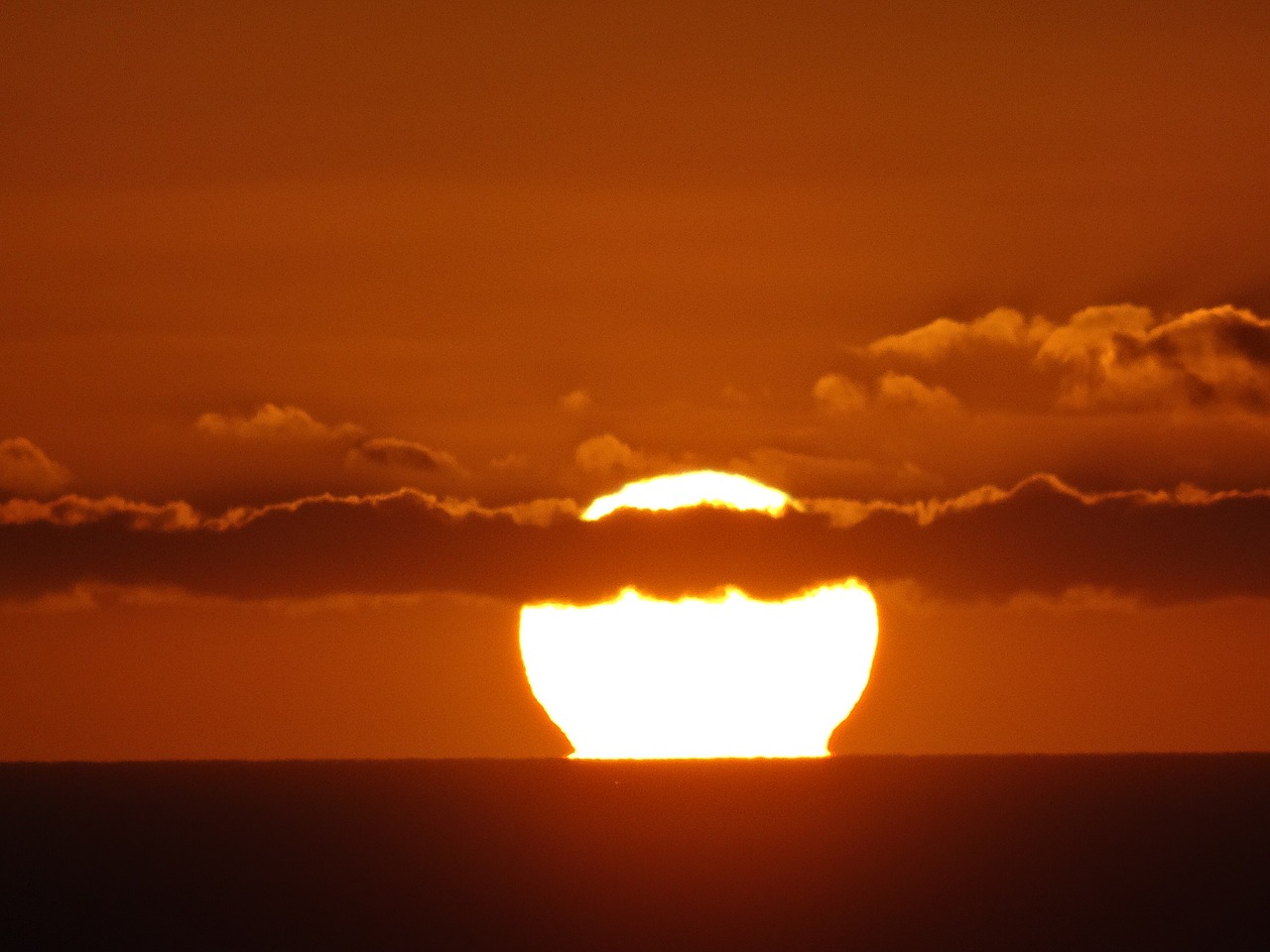 Image - sun fireball sunset sea evening sky